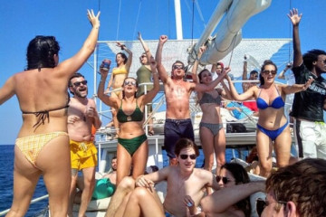 Private Day Cruise "Romantika"