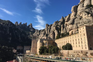 PRIVATE TOUR - Montserrat Monastery & Scenic Mountain Hike from Barcelona