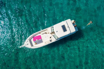 Daily Cruise:Balos Lagoon-Gramvousa island-Agios Sozon