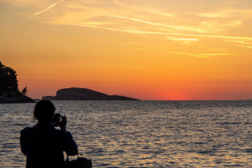 Cavtat Sunset  Cruise /w Cold Platter & Drinks - Viator