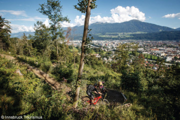 E-Bike Tour to Arzler Alm Single Trail