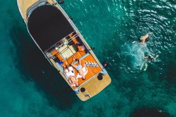 3 Islands Boat Tour with Aperol Spritz