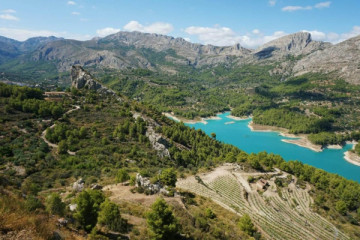 From Valencia: Guadalest, Altea, Algar waterfalls