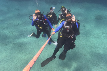 2 Dives for certified divers