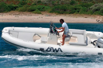 Rental Bwa (max. 9 people, mot.40 cv)