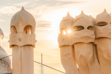 Guided Tour Pedrera - Casa Milà Sunrise: Early Morning Access