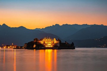 Stresa: Sunset Cruise on Lake Maggiore and the Borromean Islands