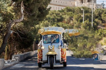 Tuk-tuk tasting tour