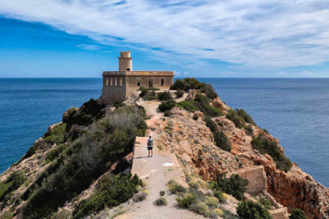 The abandoned lighthouse