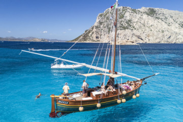 Tour Tavolara & Molara Full Day