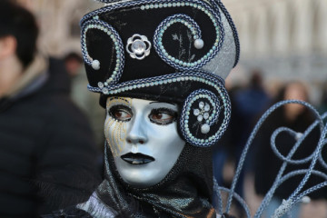 Visit the Oldest Mask Making Atelier in Venice