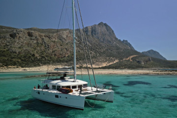 Kissamos: Balos and Gramvousa Private Catamaran Cruise