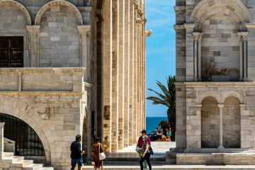 Private Jewish Heritage Tour from Lecce: Bari and Trani
