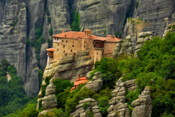 Daily Trip From Volos To Meteora