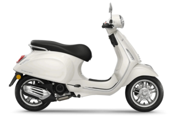 Vespa 50 Rental