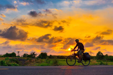 Lecce E-Bike Tour: Sea, Nature & Masseria Experience