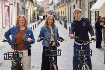 Madrid by Electric Bike + Photo Shoot