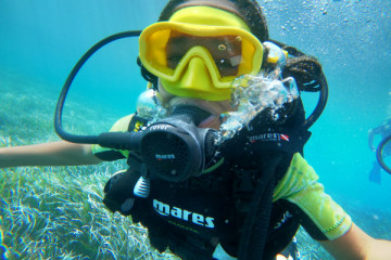 Try scuba in Santorini