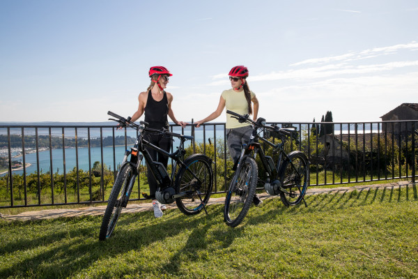 Istra 5-Course Food Tour electric biking 1