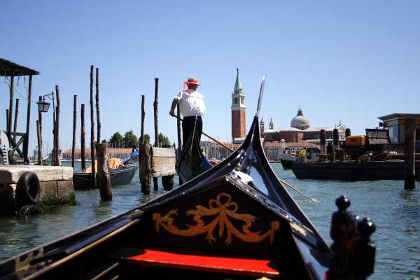 Venice Gondolier class Lesson Tours