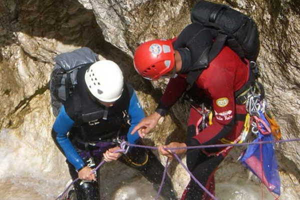 As your canyoning guide, I will explain everything you need to know.