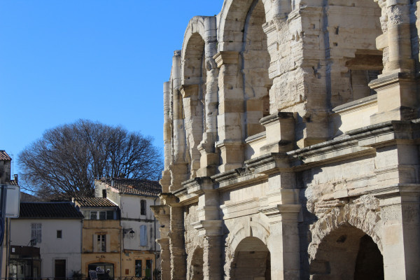 Arles arena