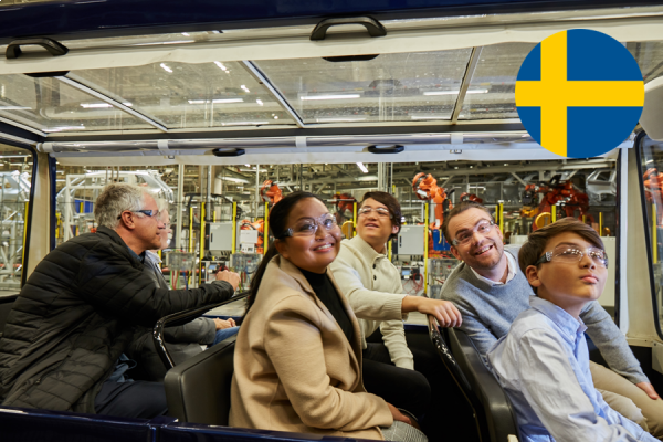 På guidad tur i Volvo Cars fabrik i Torslanda