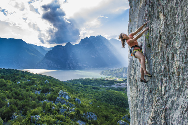 Rock climbing vertical time