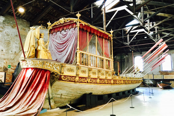 Ship pavillion 