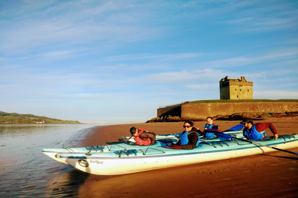 Novice friendly sea kayaking in Dundee area - Outdoor Explore - Broughty Ferry near Dundee