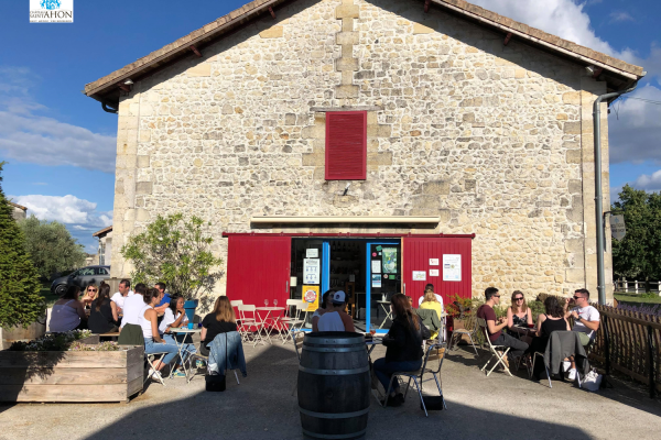 Tasting place.