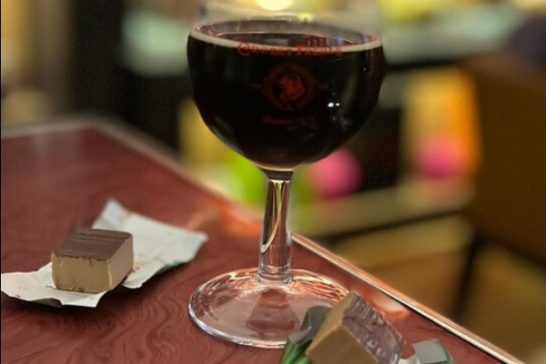 Lyonnaise's beer and chocolates