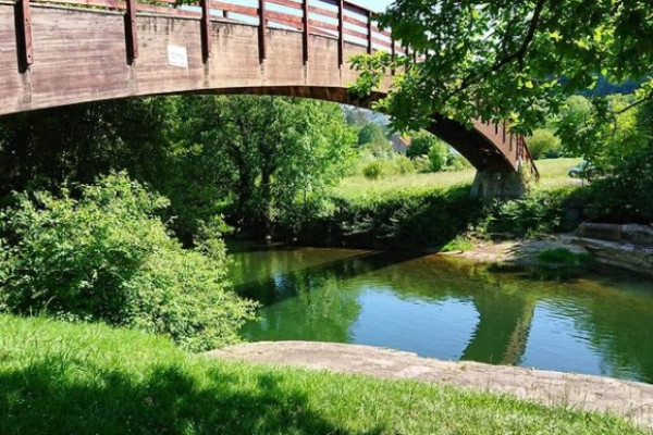 Bridge over the Pas river
