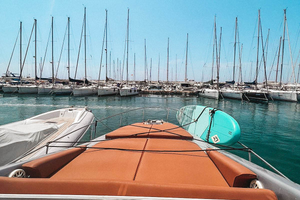 Tour of the Amalfi Coast in Yacht Conam 40, salerno
