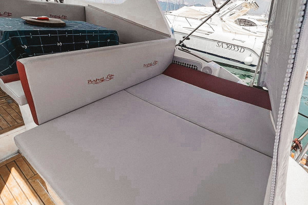 Tour of the Amalfi Coast in Yacht Conam 40, salerno