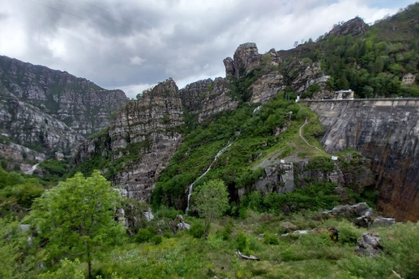 Mountains view