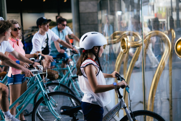 The Egg, Piazza Gae Aulenti