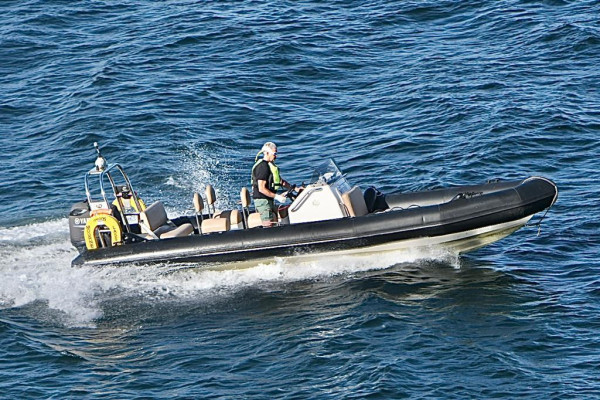 Master the Art of Powerboating: Enroll in our RYA Powerboat Level 2 course and gain hands-on experience on our state-of-the-art speedboats, ensuring a comprehensive learning journey.