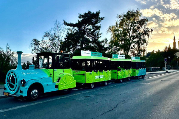 City Train at Um Bock