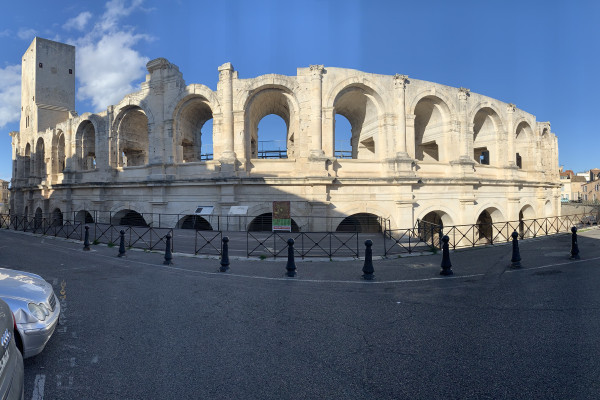 Arles, Les Arènes