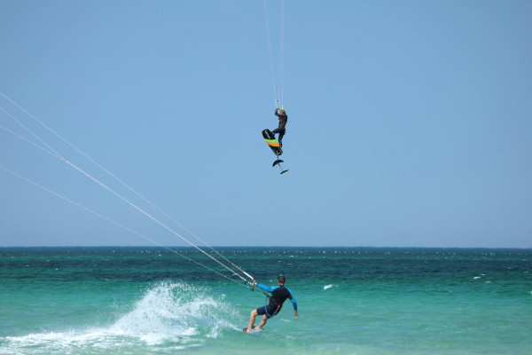 Jumping with Kitefoil