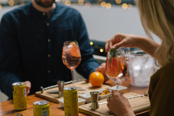 Join our Cocktail Workshop!