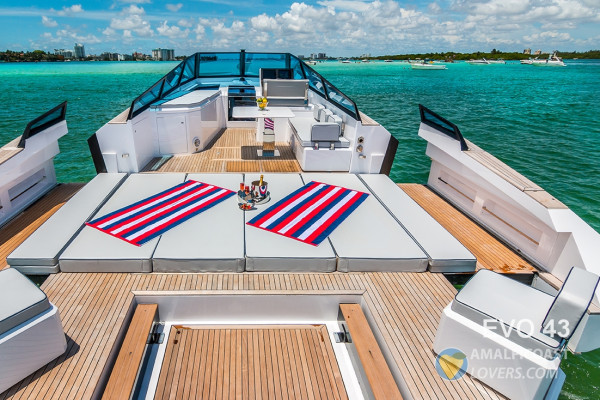 EVO 43 Yacht Rental with Skipper from Naples
