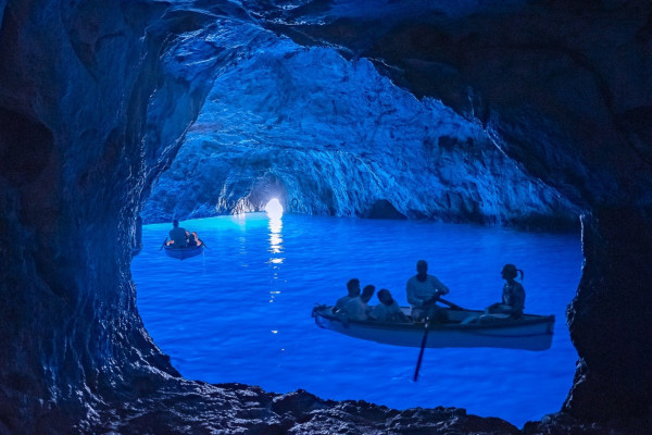 Private Day Tour to Capri and the Blue Grotto from Salerno
