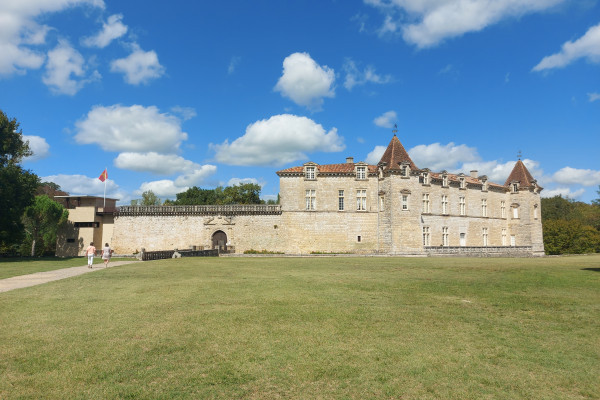 Château Royal de Cazeneuve