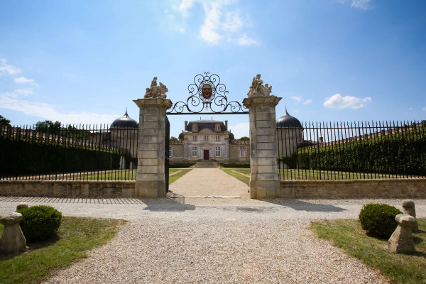 Main entrance to Château de Malle