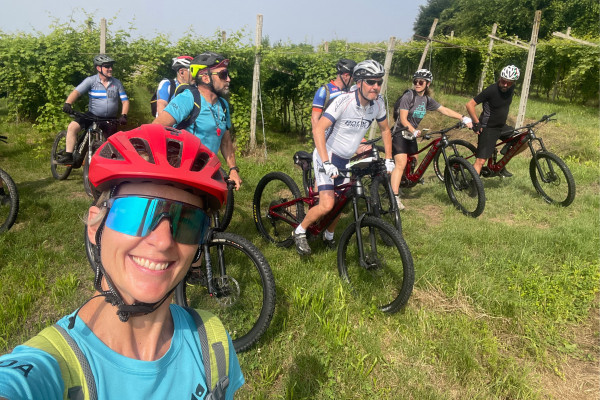 cycling through Bardolino’s renowned vineyards