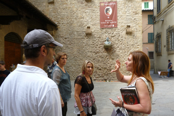 Vip Inferno Dan Brown Full Day tour with Uffizi and Vasari Corridor
