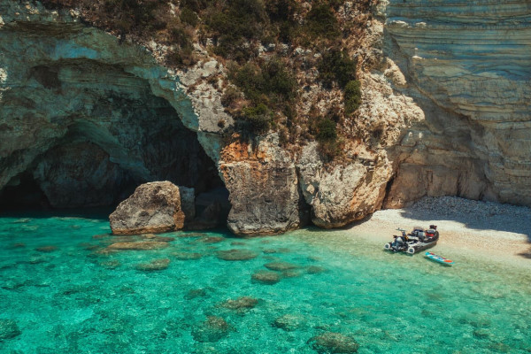 Erimitis, Paxos Island