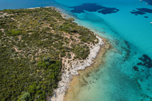 Diaporos Island